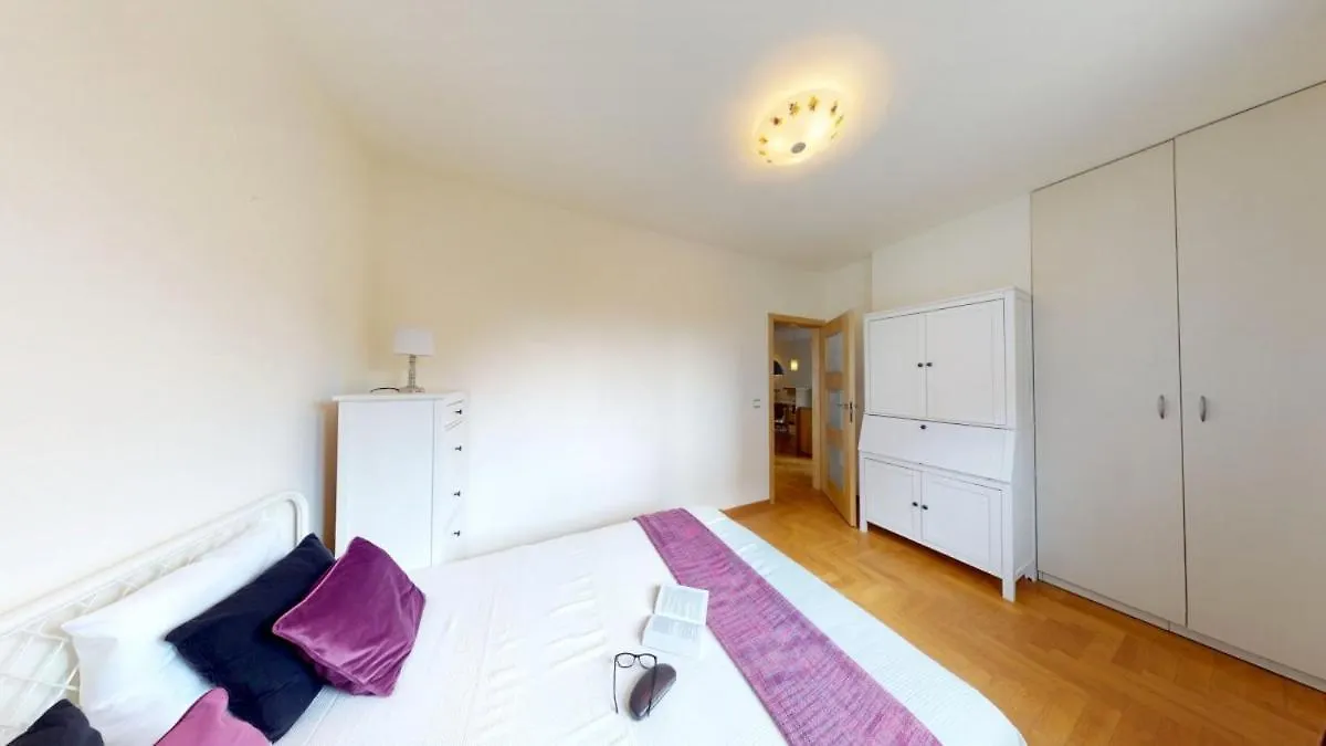 Silent Apartment Center Varsó